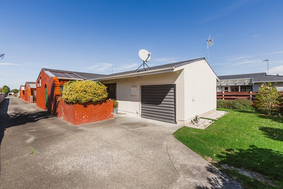 3/22 Bowling Road, Greenmeadows, Napier - Carousel 1