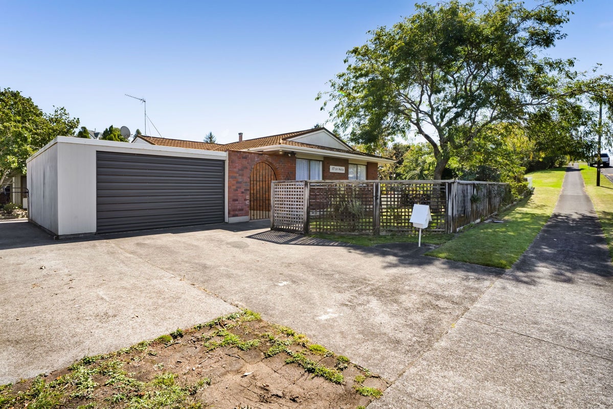 87 Heta Road, Highlands Park, New Plymouth - Carousel 1