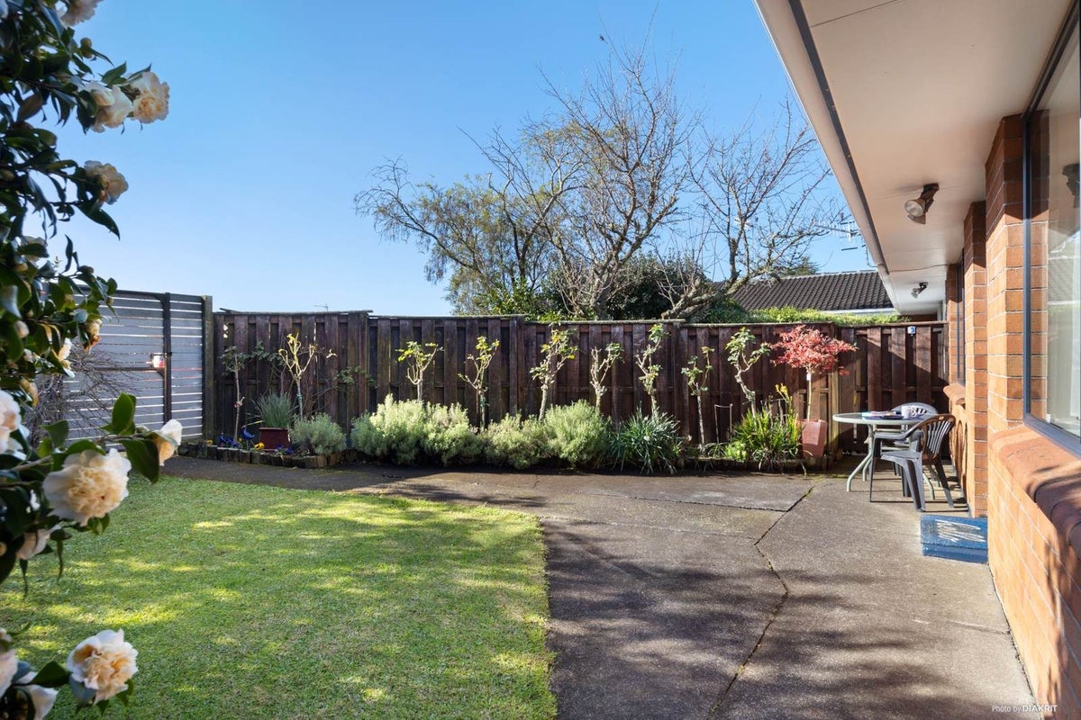 4/7 Celtic Crescent, Ellerslie, Auckland - Carousel 2