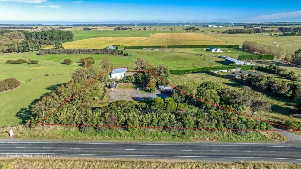 2915 State Highway 1, Sanson, Palmerston North - Carousel 21