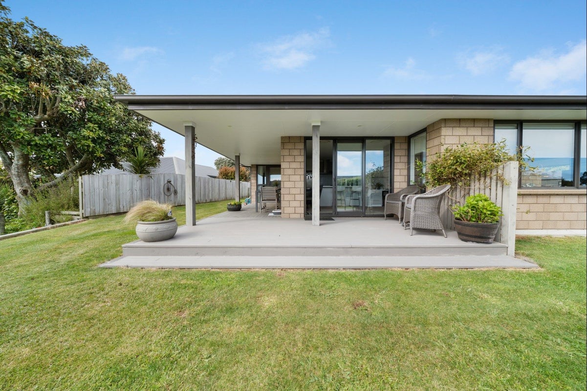 385 Frankley Road, Ferndale, New Plymouth - Carousel 2