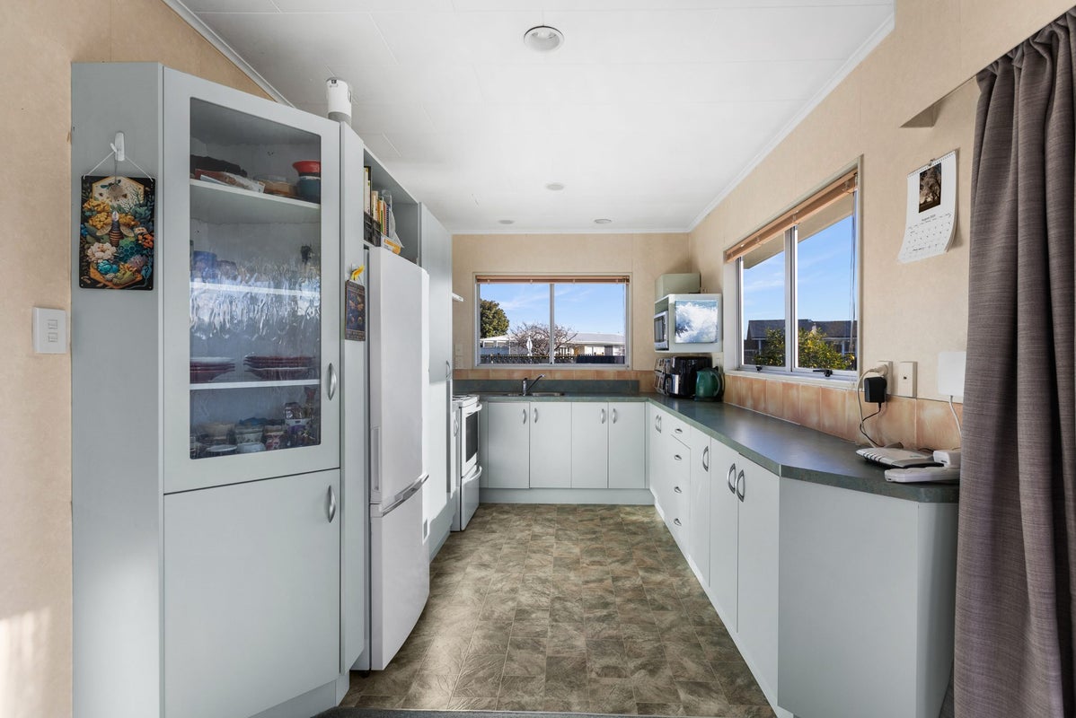 60 Osier Road, Greenmeadows, Napier - Carousel 2