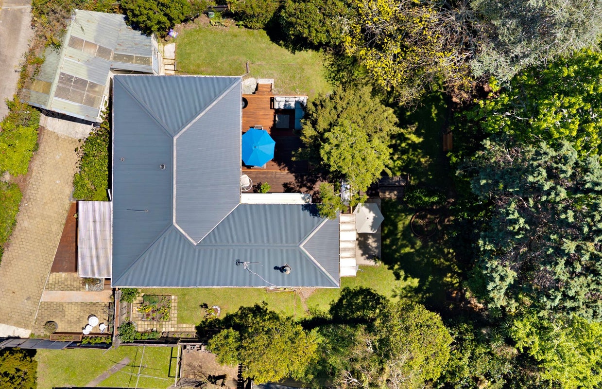 70 Fairclough Road, Beach Haven, Auckland - Carousel 21
