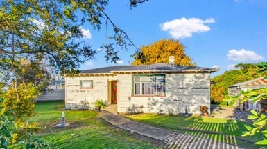 10 Raymond Street, Bunnythorpe, Palmerston North - Carousel 1