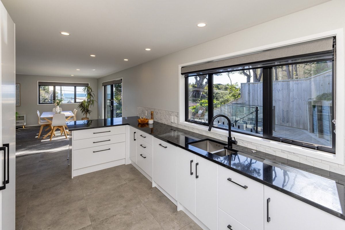 79 The Esplanade, Raumati South, Paraparaumu - Carousel 2