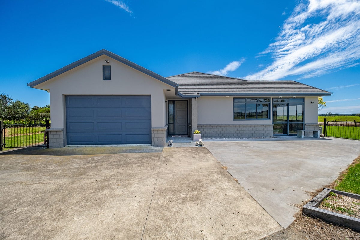 180 Bell Road, Kaitaia, Kaitaia - Carousel 2
