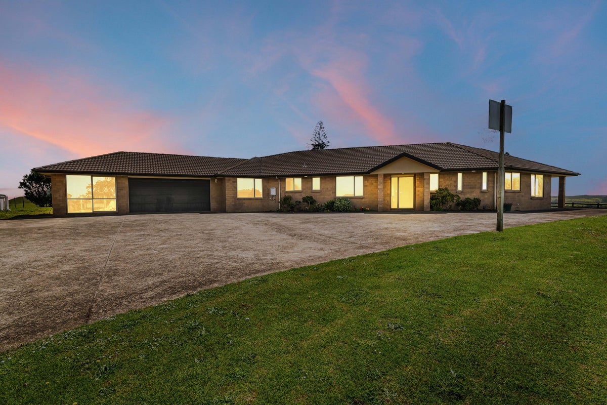 173B Fletcher Road, Waimauku, Waimauku - Carousel 1