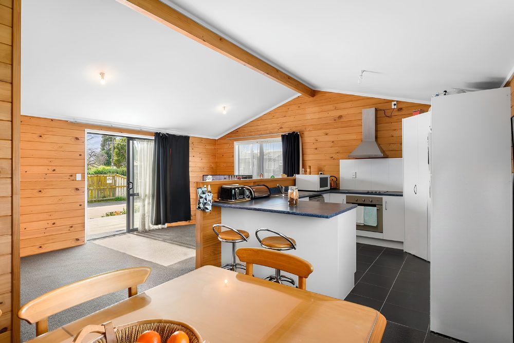 1/21 York Road, Papatoetoe, Auckland - Carousel 2