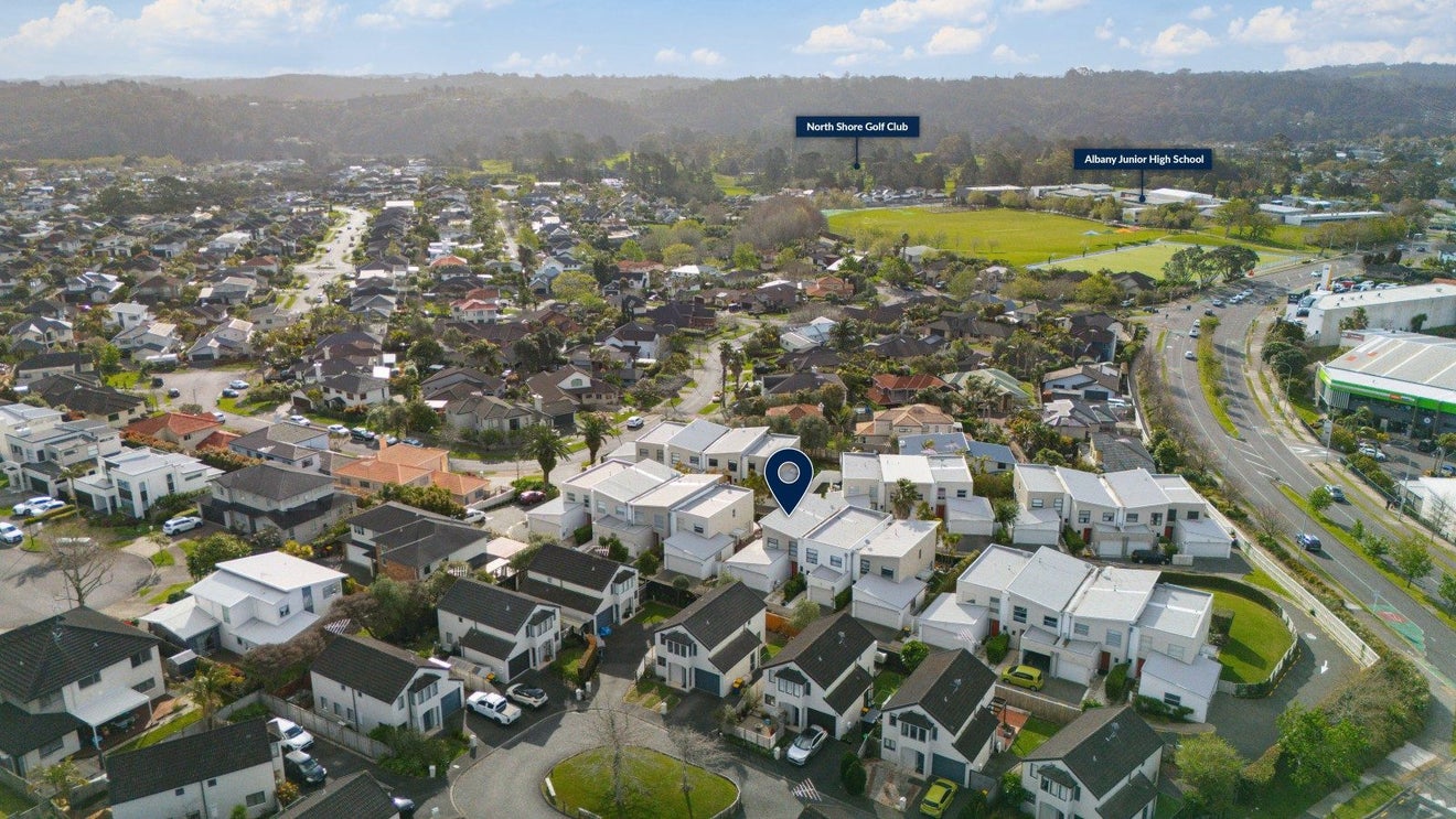 18/40 Scarlet Oak Drive, Schnapper Rock, Auckland - Carousel 21