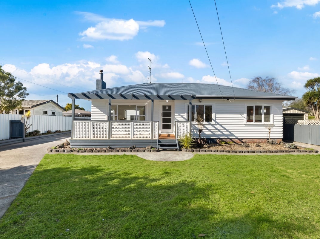 9 Hill Crescent, Papakura, Papakura - Carousel 1