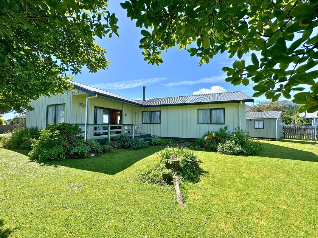 64 Abel Tasman Drive, Takaka - Carousel 1