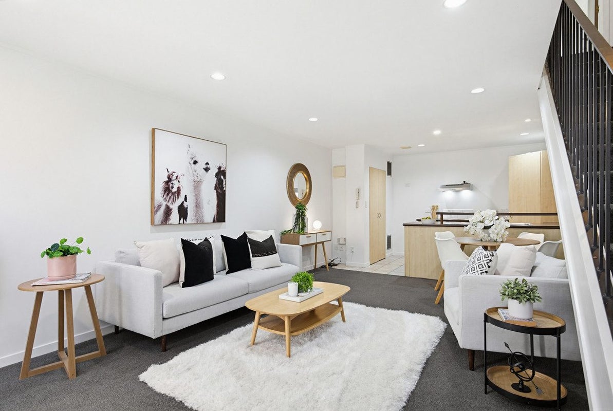 14/9 Ebor Street, Te Aro, Wellington - Carousel 1