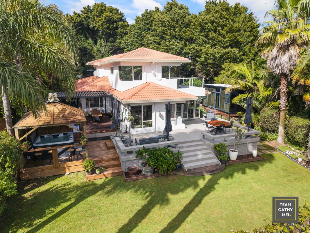 29 Silkwood Grove, Totara Heights, Auckland - Carousel 1