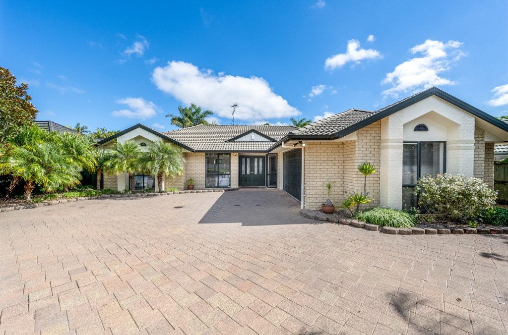 39 Santa Ana Drive, Dannemora, Auckland - Carousel 2