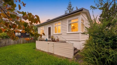 3/718 Beach Road, Browns Bay, Auckland - Carousel 1