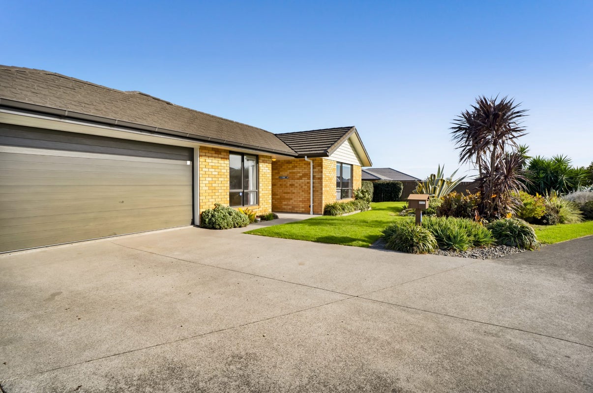 8 Jules Crescent, Bell Block, New Plymouth - Carousel 26