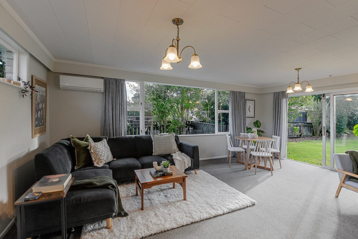 1/445 Te Moana Road, Waikanae, Waikanae - Carousel 2