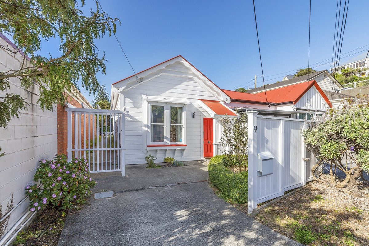 9 Tully Street, Kilbirnie, Wellington - Carousel 1