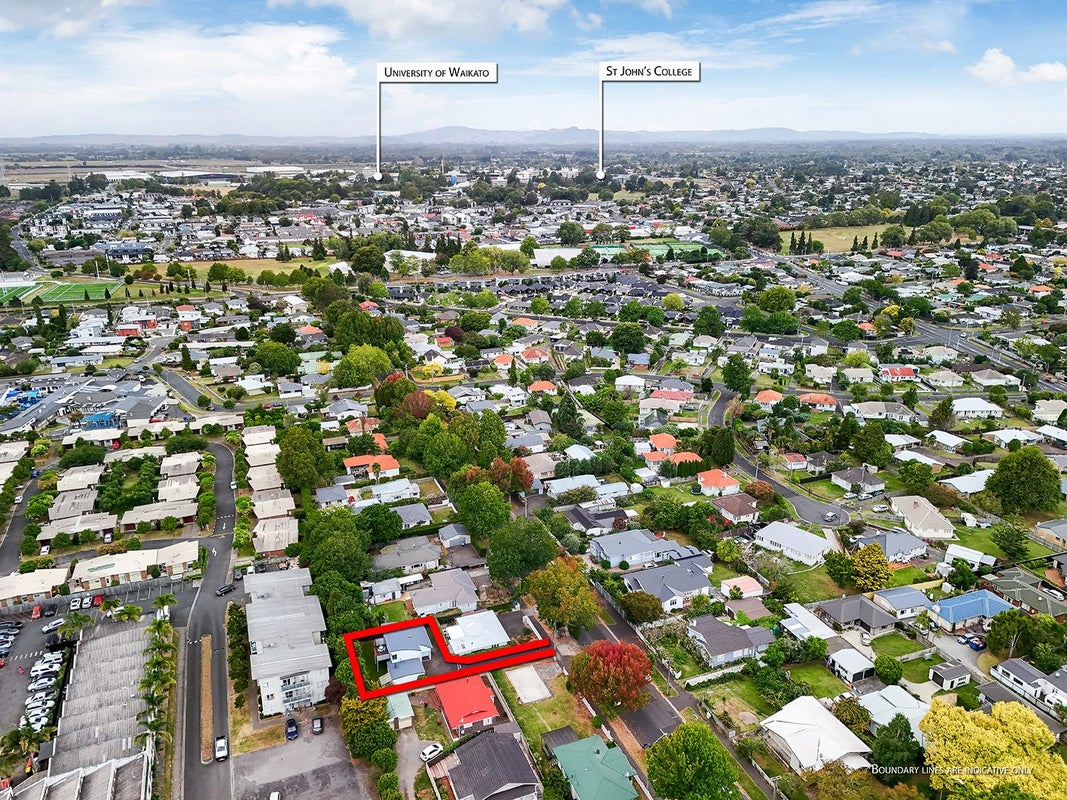 3A Wilson Street, Hamilton East, Hamilton - Carousel 21
