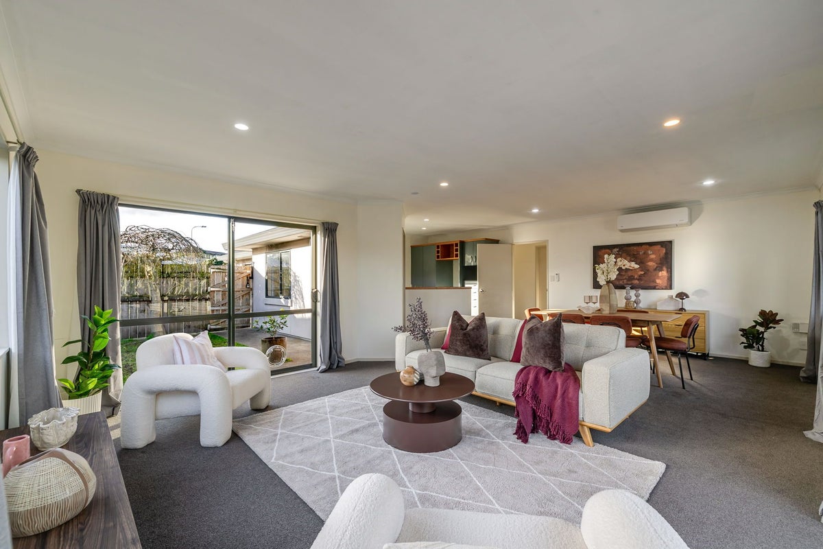 109 Fraser Drive, Feilding, Feilding - Carousel 1