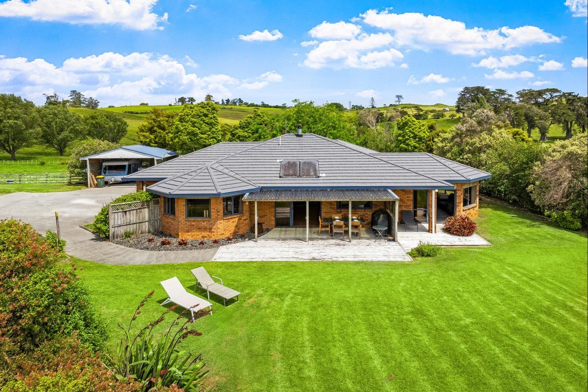 107 Harataua Road, Port Albert, Wellsford - Carousel 1