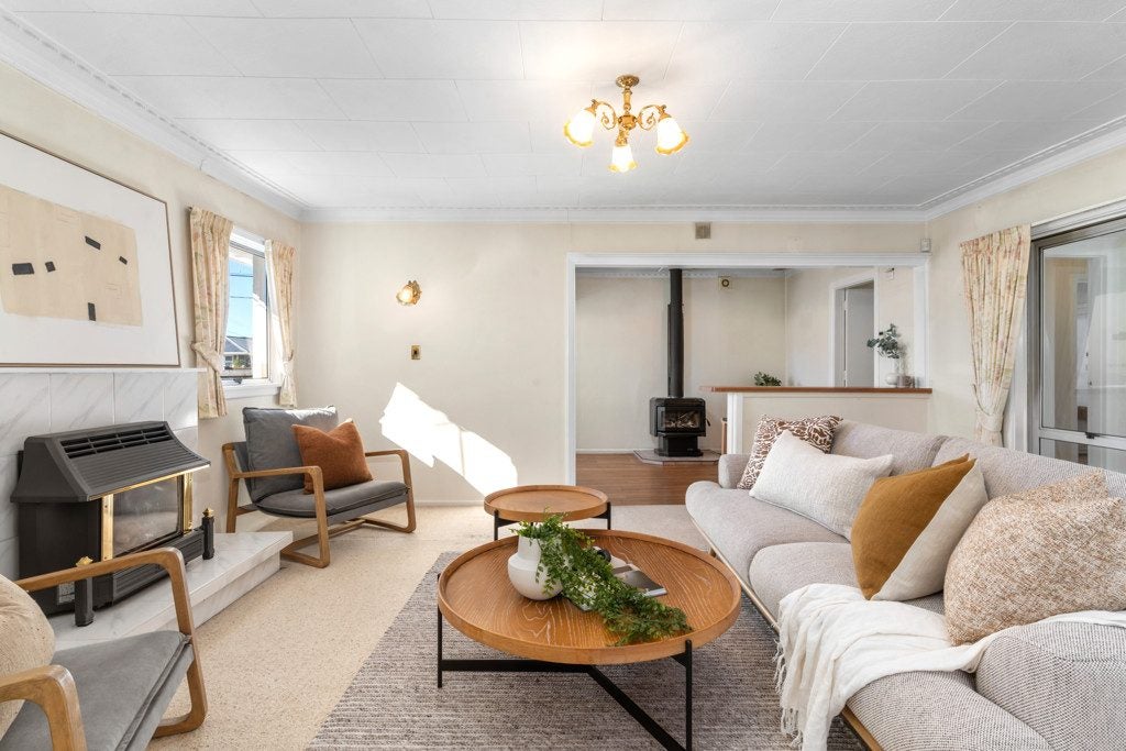 2 Kevin Street, Hoon Hay, Christchurch - Carousel 1