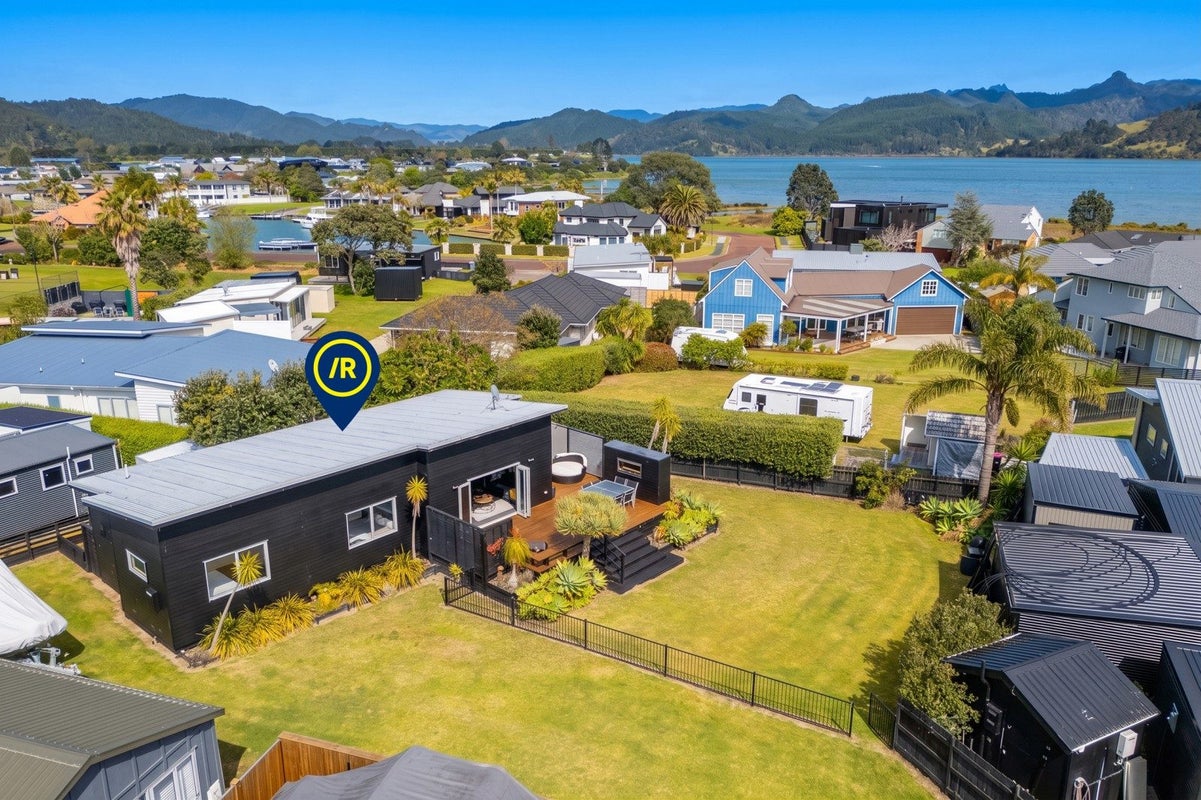 7 Ajax Head, Pauanui, Thames-Coromandel, Waikato - Carousel 1