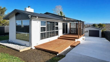 148 Perth Street, Holmes Hill, Oamaru - Carousel 1