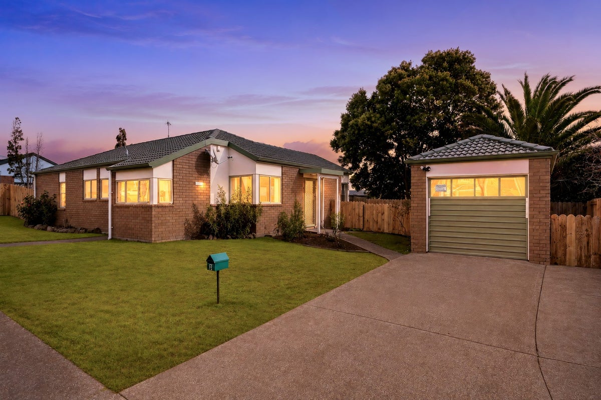 2 Blueridge Close, Sunnyvale, Auckland - Carousel 2