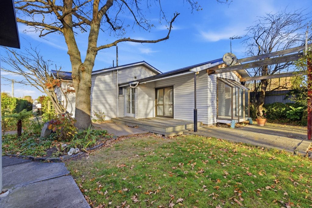 73 Smith Street, Woolston, Christchurch - Carousel 21