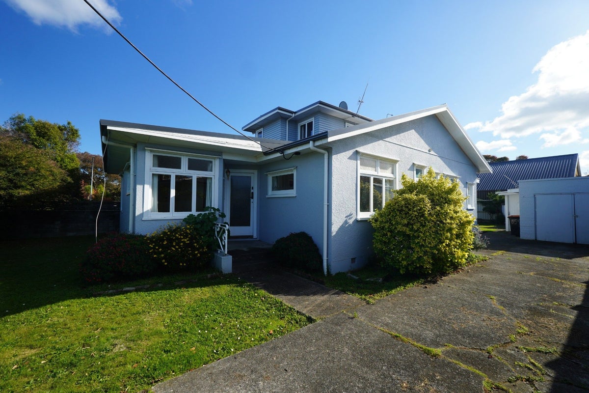 859 Main Street, Roslyn, Palmerston North - Carousel 1