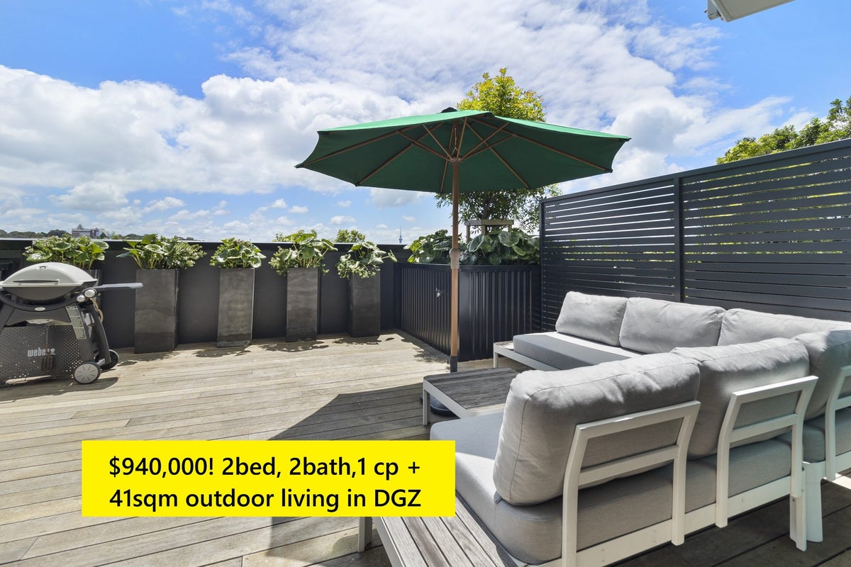 106/64 Great South Road, Remuera, Auckland - Carousel 1