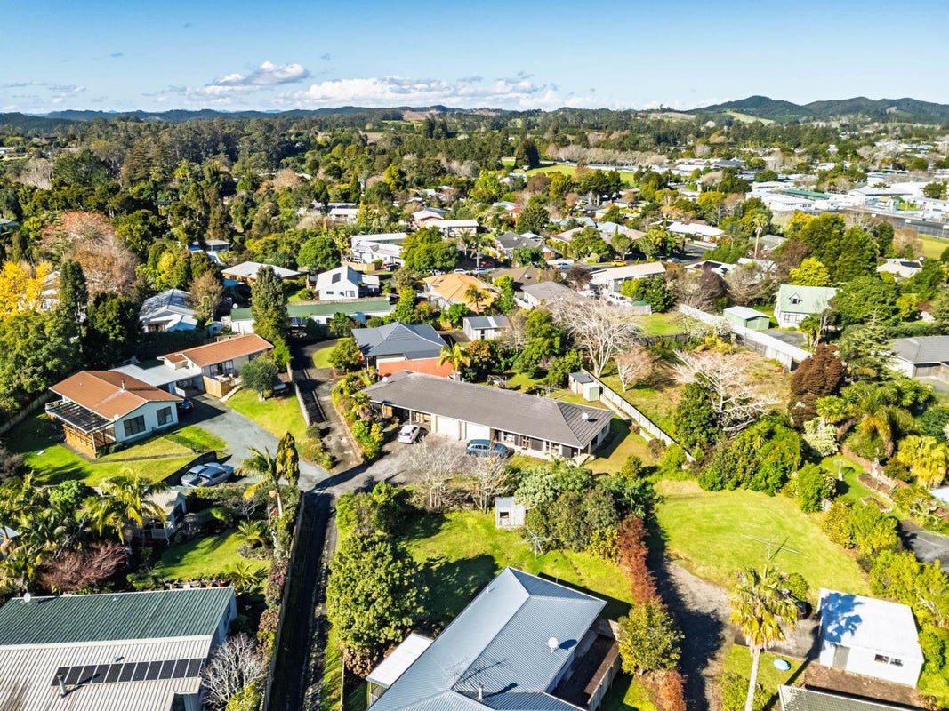 25A Hawkings Crescent, Kerikeri, Kerikeri - Carousel 24