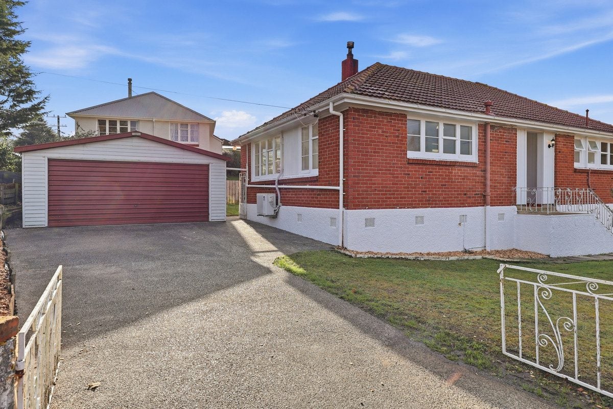 1 Forrester Avenue, Liberton, Dunedin - Carousel 28