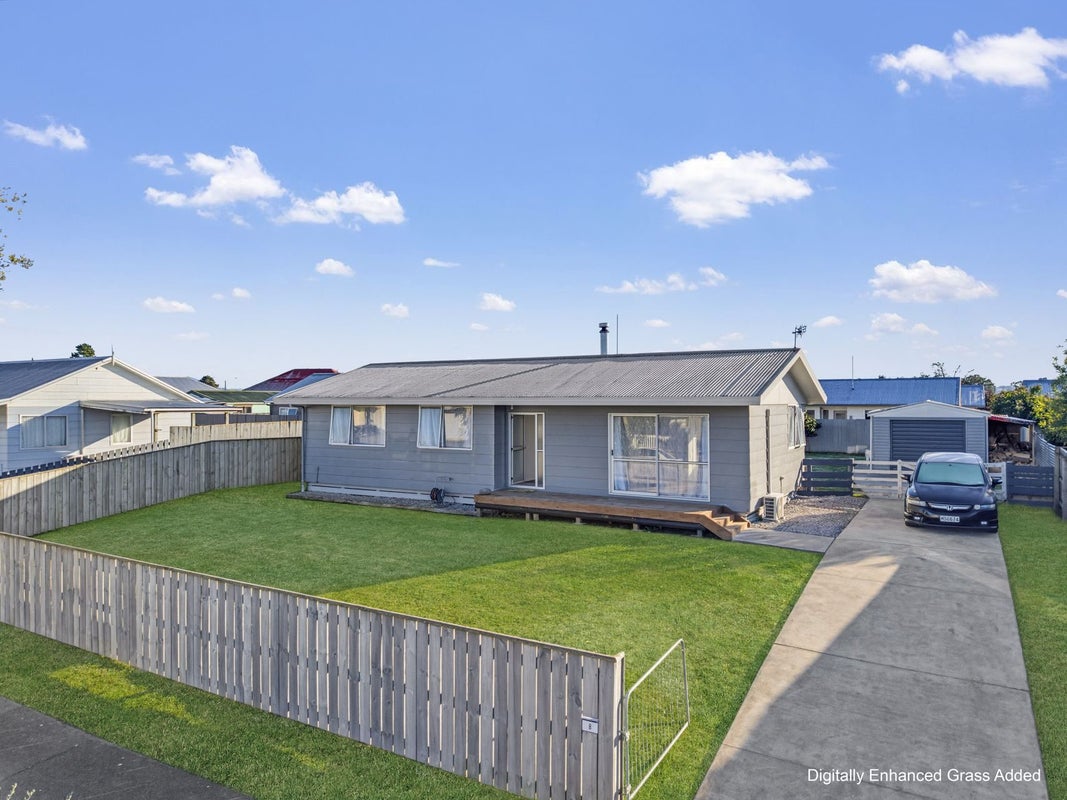 8 Kilkee Terrace, Flaxmere, Hastings - Carousel 21