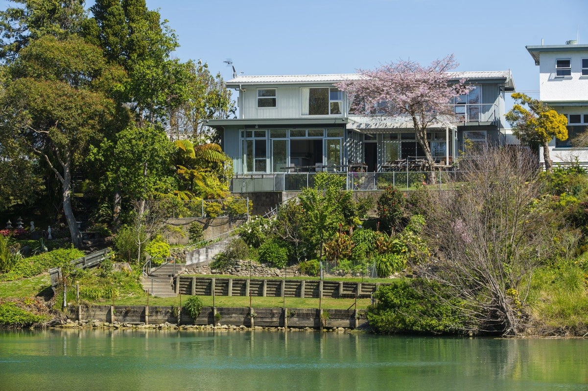 57 Clifford Street, Whataupoko, Gisborne - Carousel 1