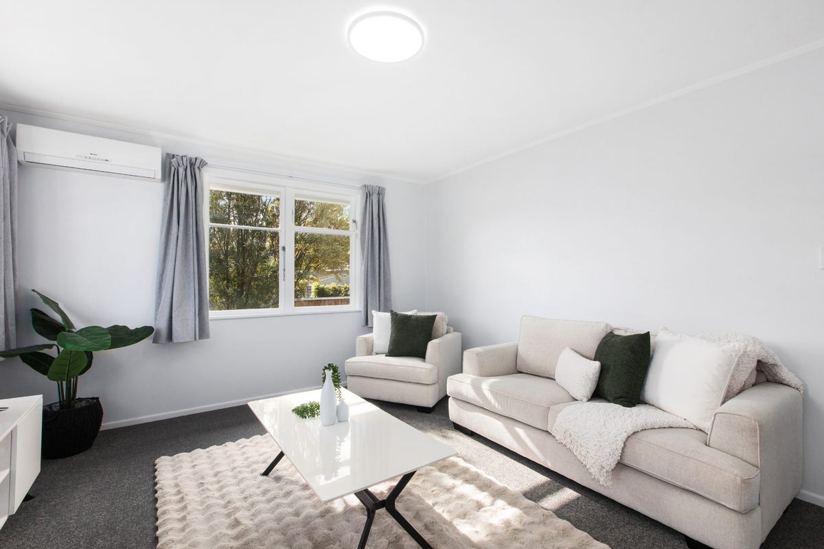 26A Golders Road, Elderslea, Upper Hutt - Carousel 2