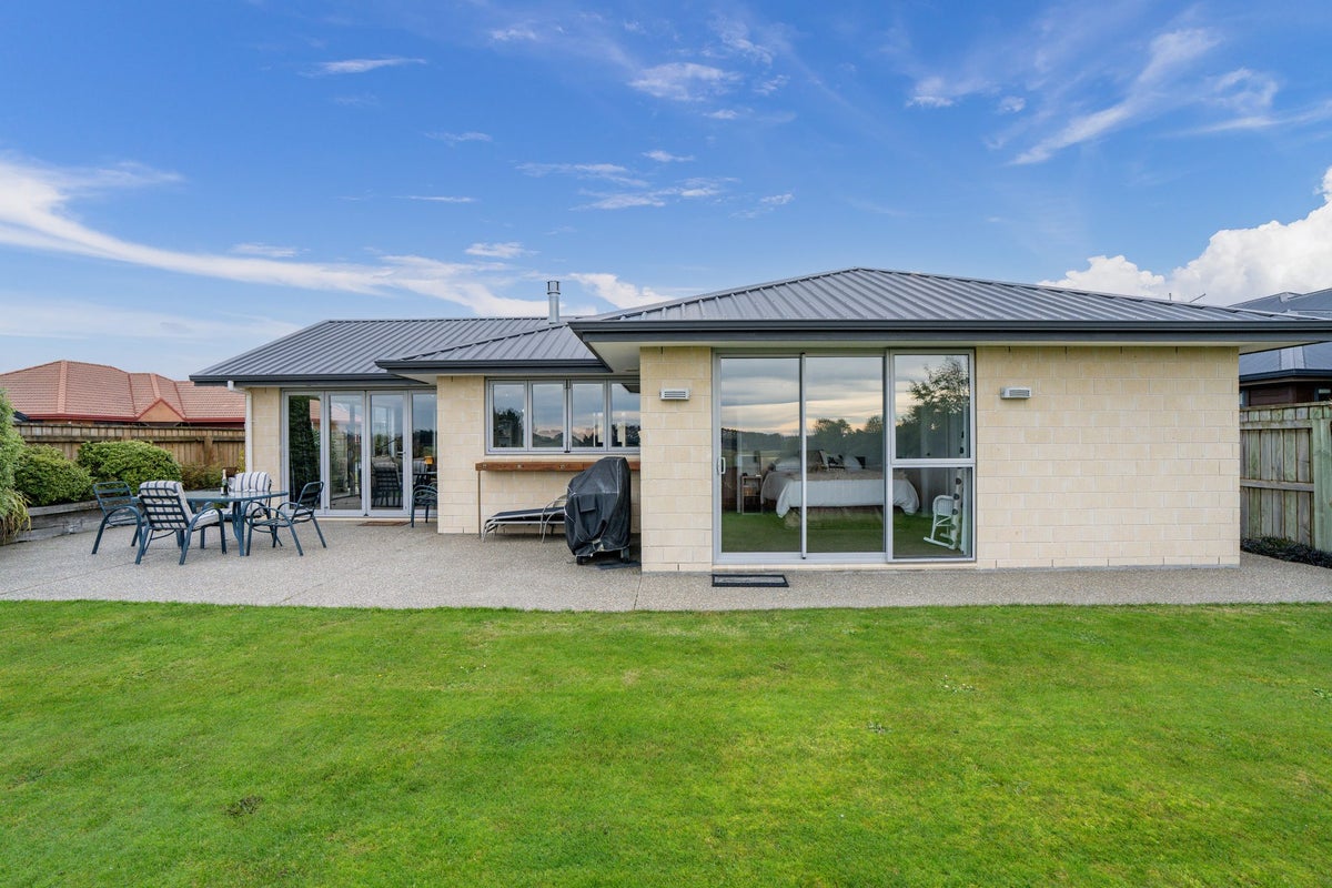 7 Somerset Lane, Rosedale, Invercargill - Carousel 2