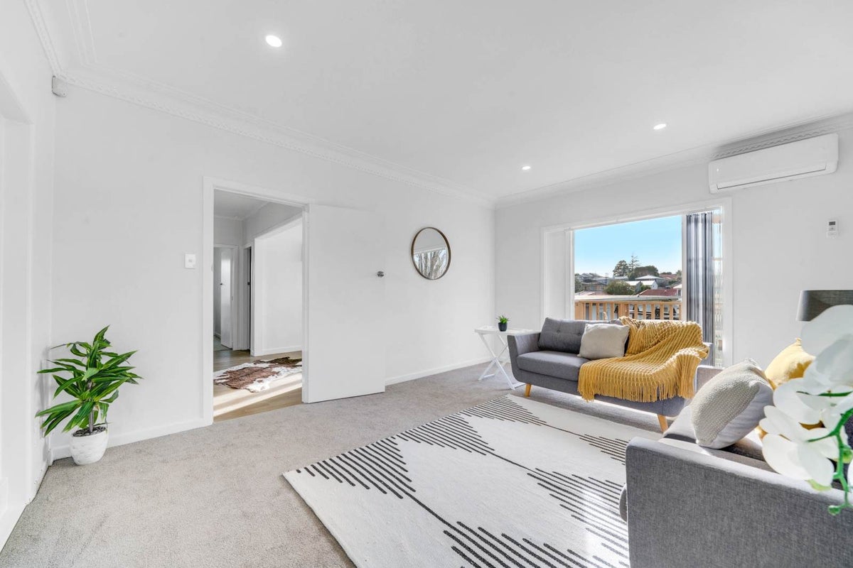 42 Coxhead Road, Manurewa, Auckland - Carousel 2
