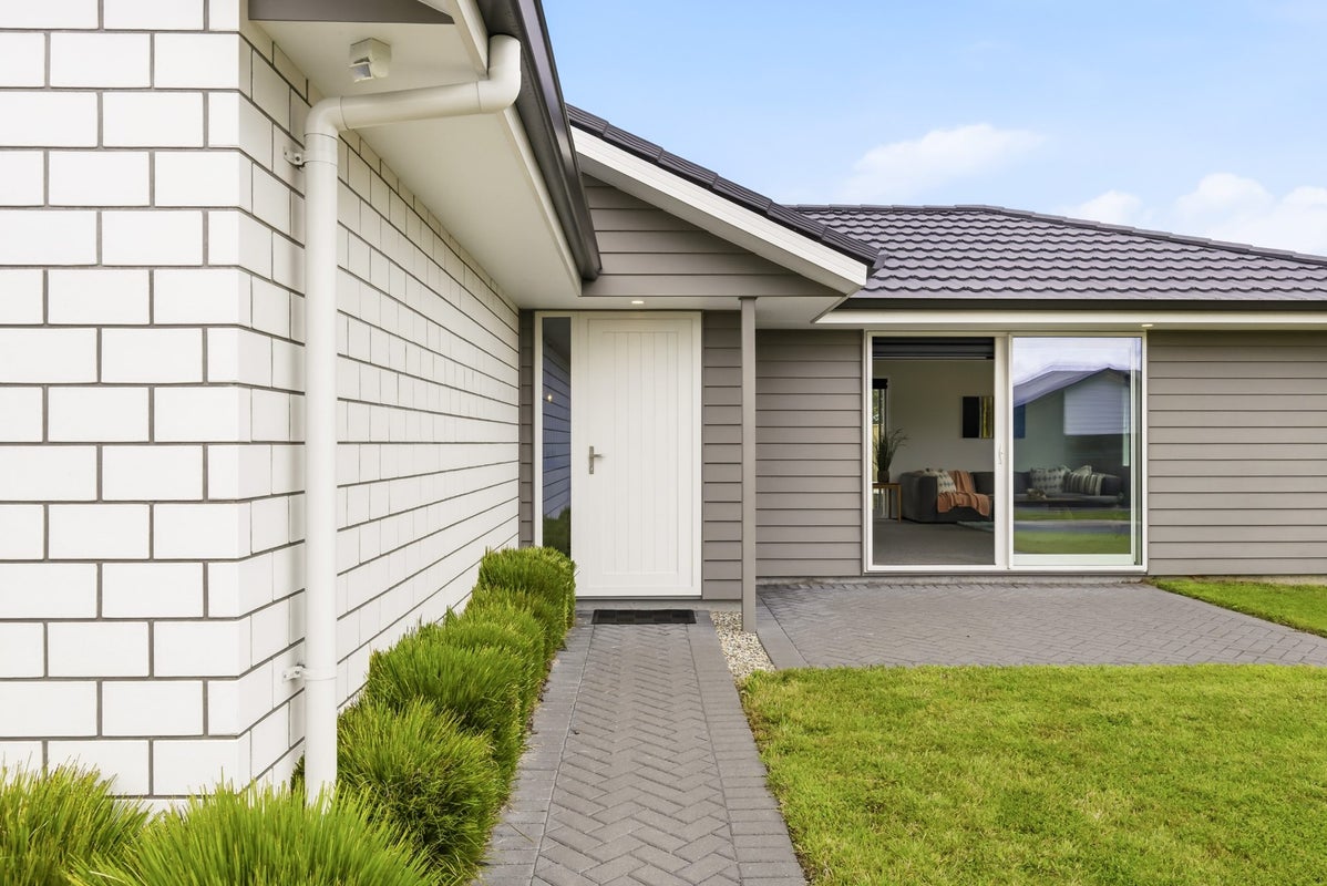 48 Harakeke Drive, Wharewaka, Taupo - Carousel 1