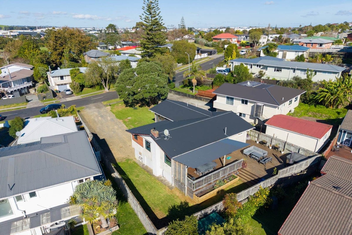 127 Ennis Avenue, Pakuranga Heights, Auckland - Carousel 37
