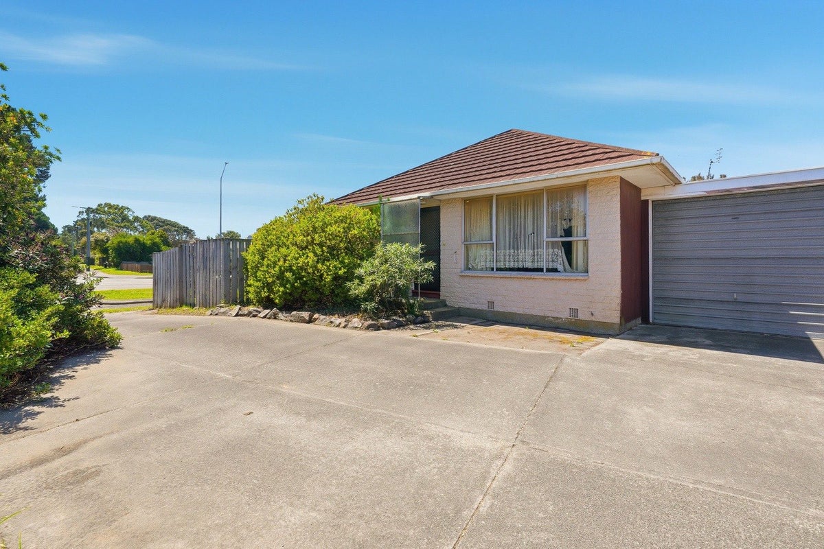 1/84 Hay Street, Bromley, Christchurch - Carousel 1