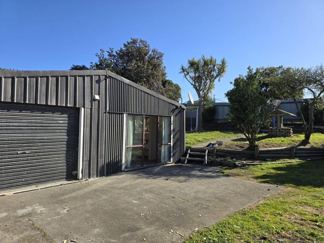 11 Ruanui Street, Himatangi Beach, Himatangi Beach - Carousel 12