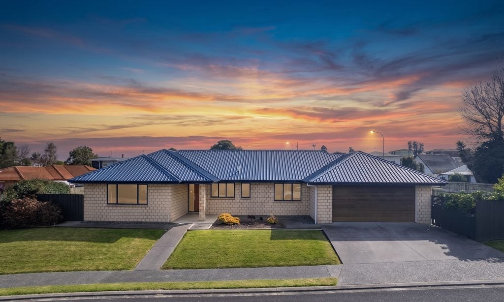 2 Puketi Lane, Waiuku, Waiuku - Carousel 1