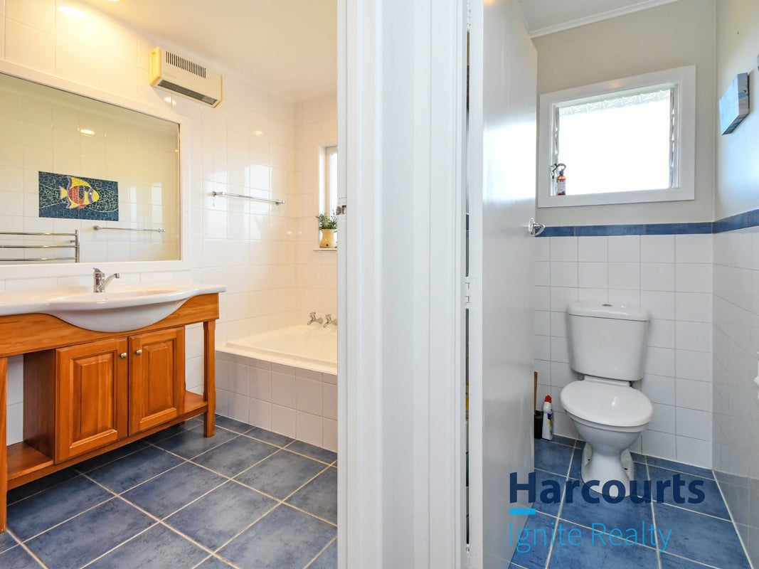 8 Youngs Road, Papakura, Papakura - Carousel 24