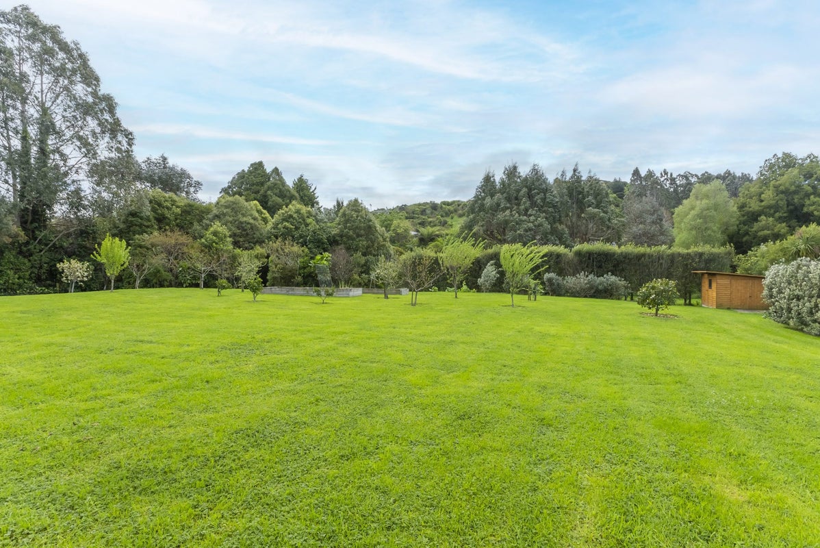 100 Maui Pomare Road, Nikau Valley, Paraparaumu - Carousel 2