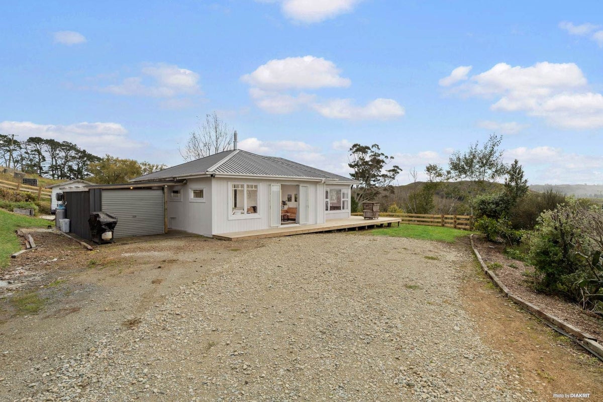 558 Matakitaki Road, Tuakau - Carousel 2
