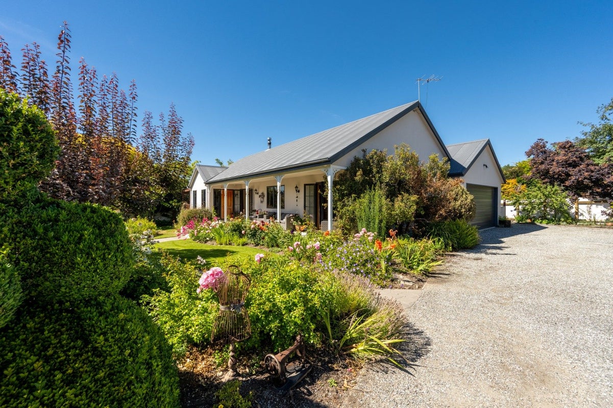 44A Aronui Road, Bridge Hill, Alexandra - Carousel 1