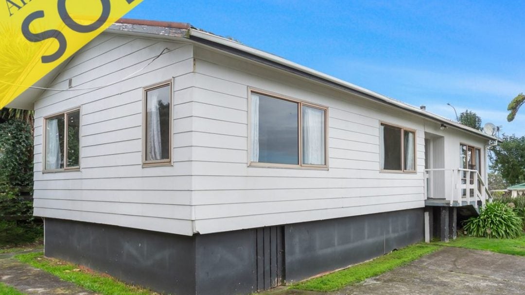 265 Mahia Road, Weymouth, Auckland - Carousel 1