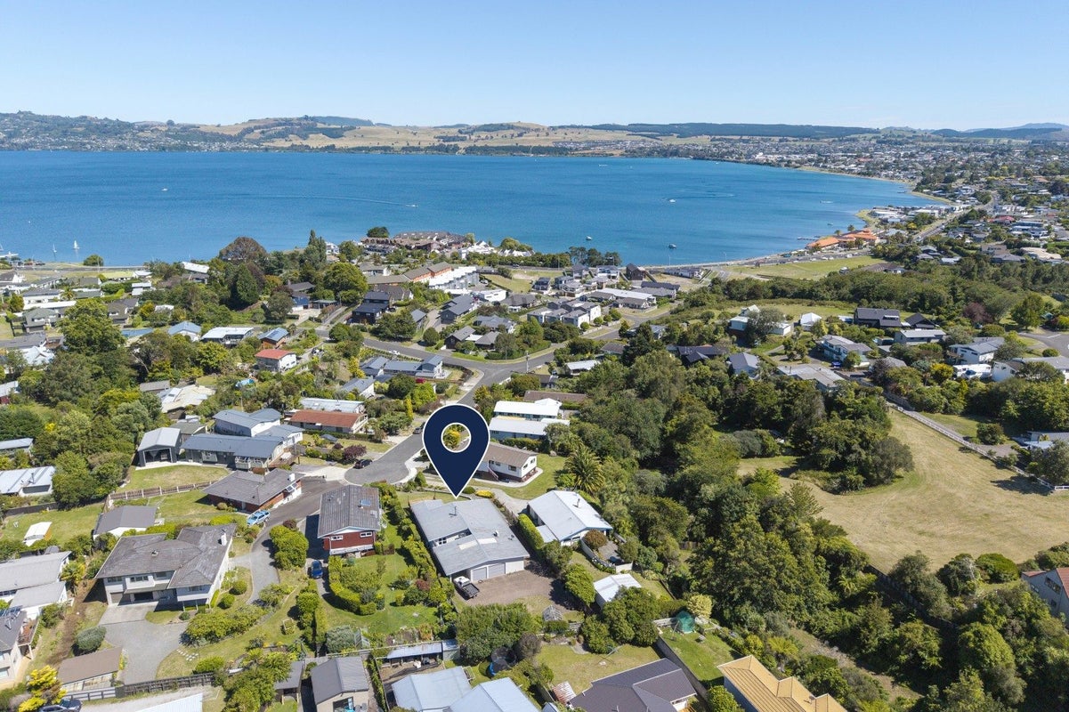 54 Tremaine Avenue, Two Mile Bay, Taupo - Carousel 25